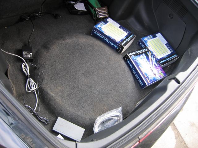 nu tai atejo laikai ir masinoje reikia kabelini modema pasistatyti kad inetas visada butu