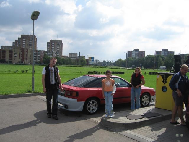 o mes svarus ir net issisiurbe :)