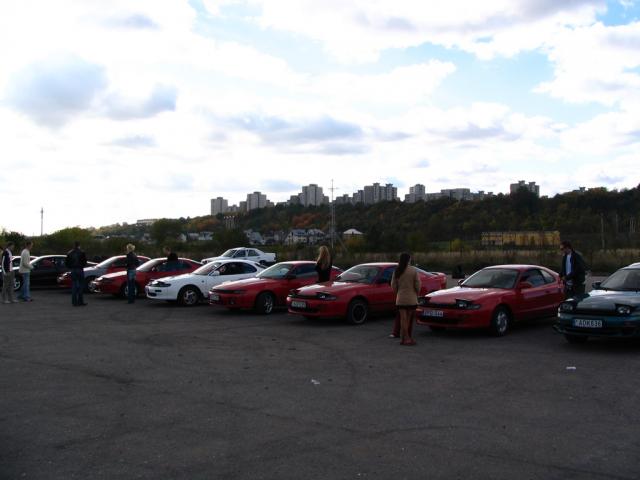 Persikeliam i Jonavos aikstele fotosesijai:)