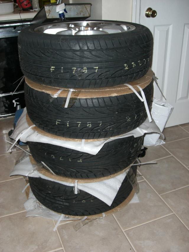 nauji ratai Enkei RSV 17x7 offset:42, guma: Falken Fk452 215/45-17