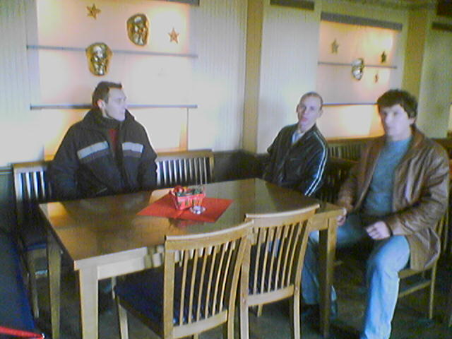 tomyko belaukiant....