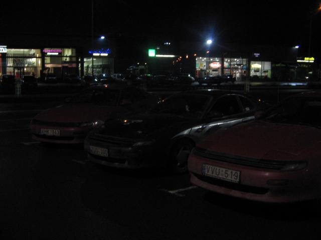 tris netiketai susitikusios masineles