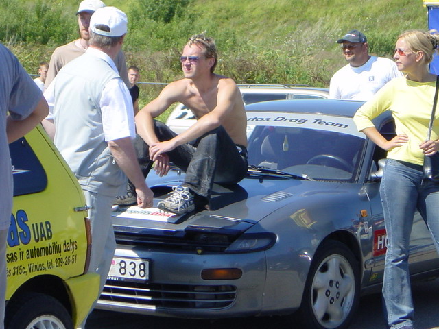 o kapotas visai patogus :)