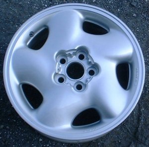 ST185/184 OEM wheel_right (6,5x15, ET39, ~9kg)