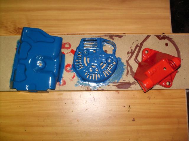 starterio,generatoriaus dangteliai ir generatoriaus laikiklis :)