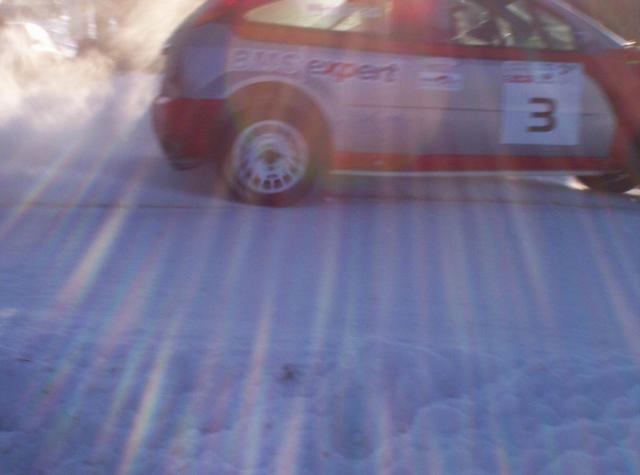 Girdauskas vos tiesiogiai nepataike i kadra :)