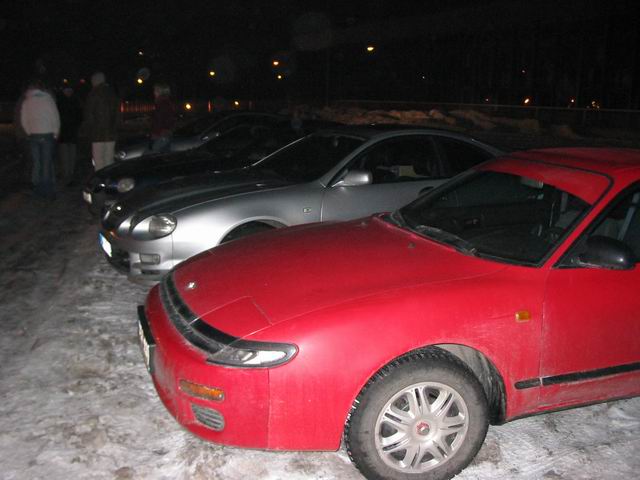 Jau atsibodo deliot tas fotkes po viena :) 