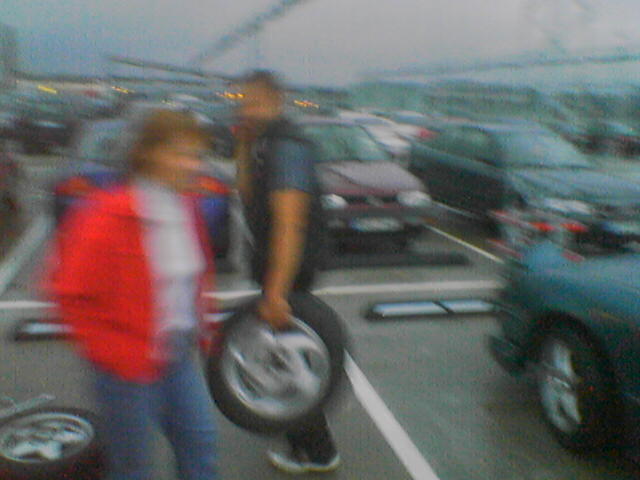 jau pripusta, liko tik uzdet :)