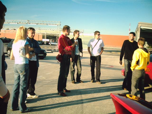 diskutavom i kur pasiduot....