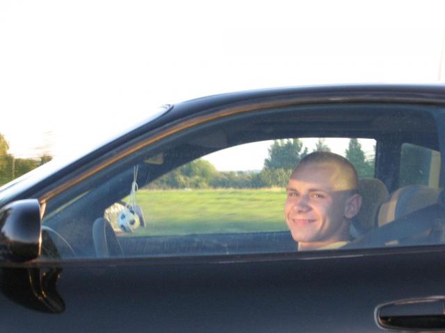 ogi ziurekit kas prie musu prisijunge saunuolis, px kad deze vos gyva bet atvaziavo STUDENTAS blem pavizdi is jio galetum paimt o ne su 