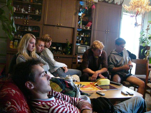 tai ka - teks gert su veidrodziu? :D tik niekam nesakyk...