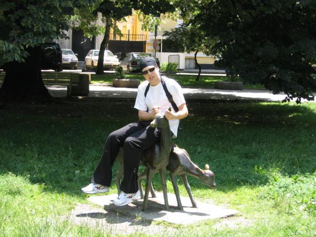 Kai masina uz tukstanciu kilometru tai reikia tada kazka pavairuoti =] (NightWalker)