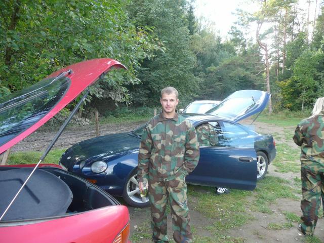 Zmogus,kovojes uz Celicistus. :)