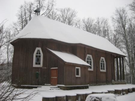ši bažnyčia pastatyta be vinių