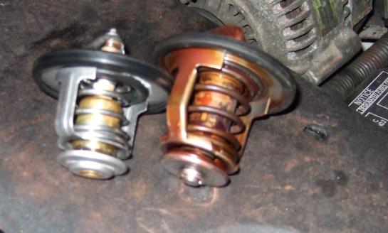 Naujas, salia seno:)