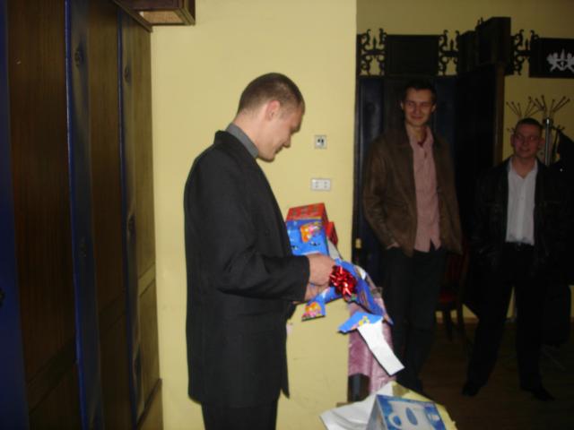 bandom pakuoti toliau :))