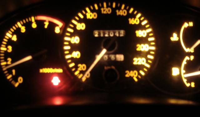 sviecia, zymiai ryskiau, ir normaliau.