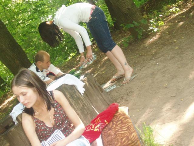 plaunam kojas , paskui agurkus :D