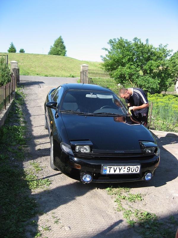 Pradedam grazinti auto