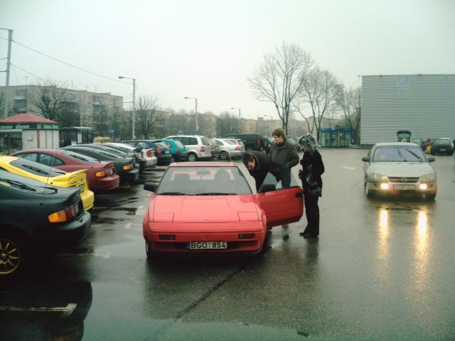 MK1 vis dar susidomejimo objektas