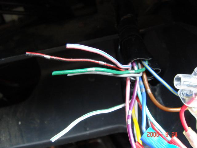 atliekantys laidai is masinos....