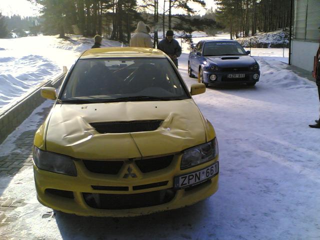 Happy time! Kapotas beje laikes ant virvutes... :D