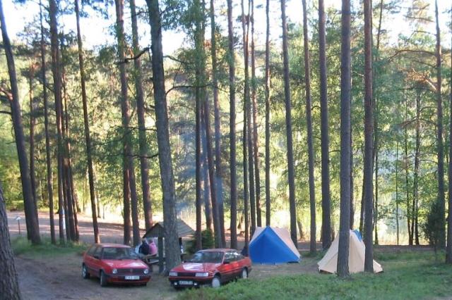 Ezerai tik uz moletu :)