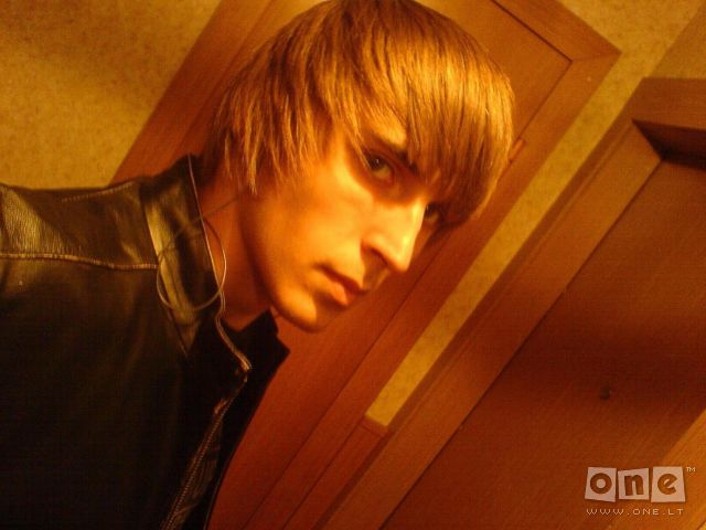 Na čia aš... Žinau žinau... iš one's, tinginys esu ir nesiruosiu originalo ieskot :P