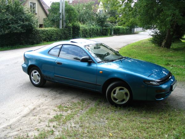 Plastmase nukrito nes karsta buvo :) prisiklijavau veliau ...