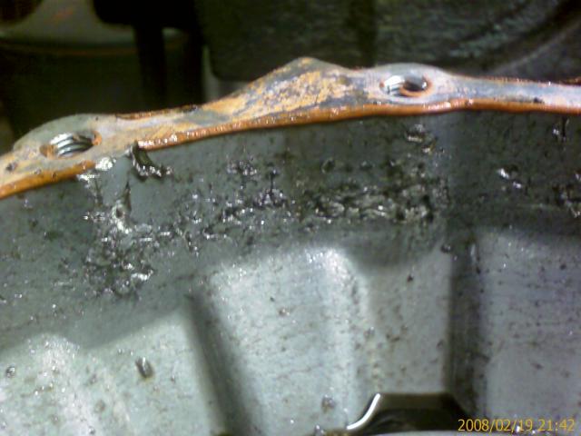 dantukus male taip gerai, kad net korpuse liko zymes..